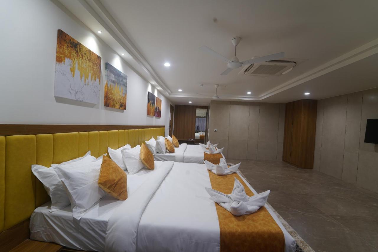 Hotel Stature Inn Kevadia Esterno foto